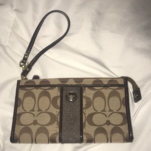 Coach wristlet/wallet!